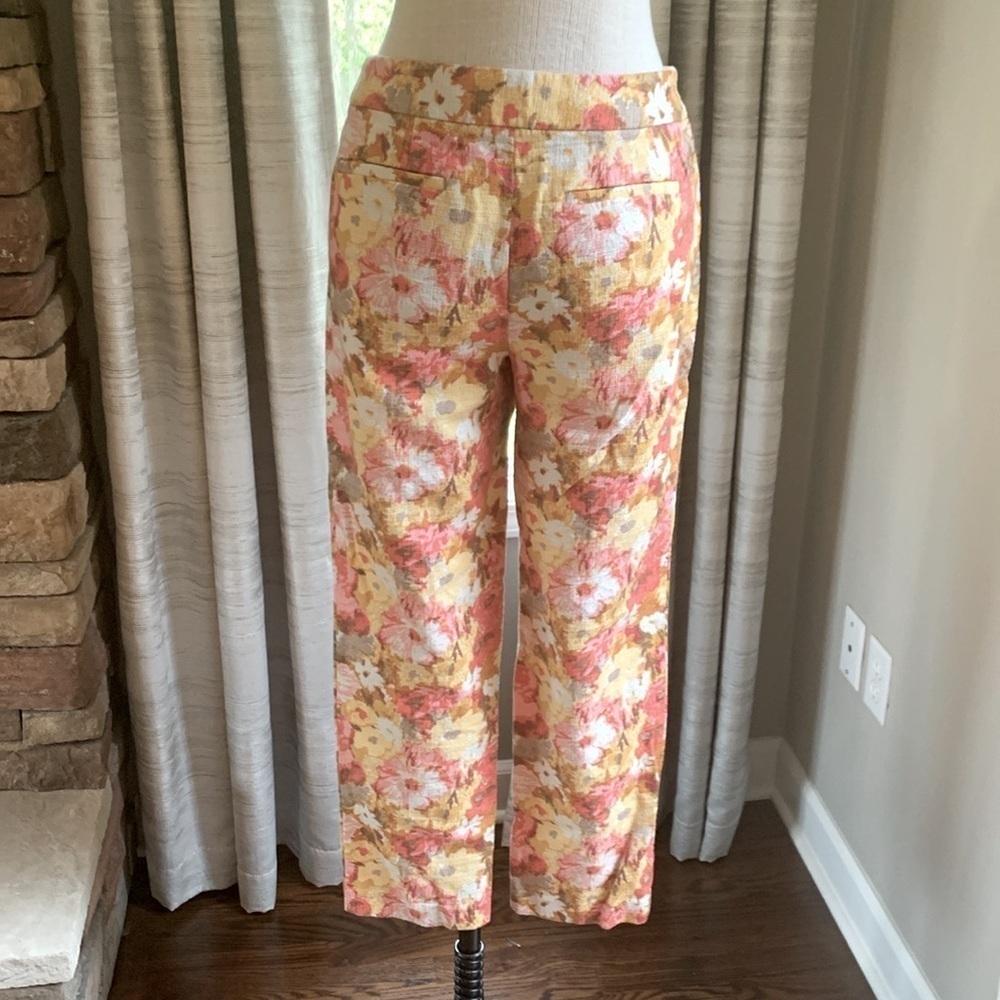 Talbots Signature sz 10 floral pants - Picture 3 of 4
